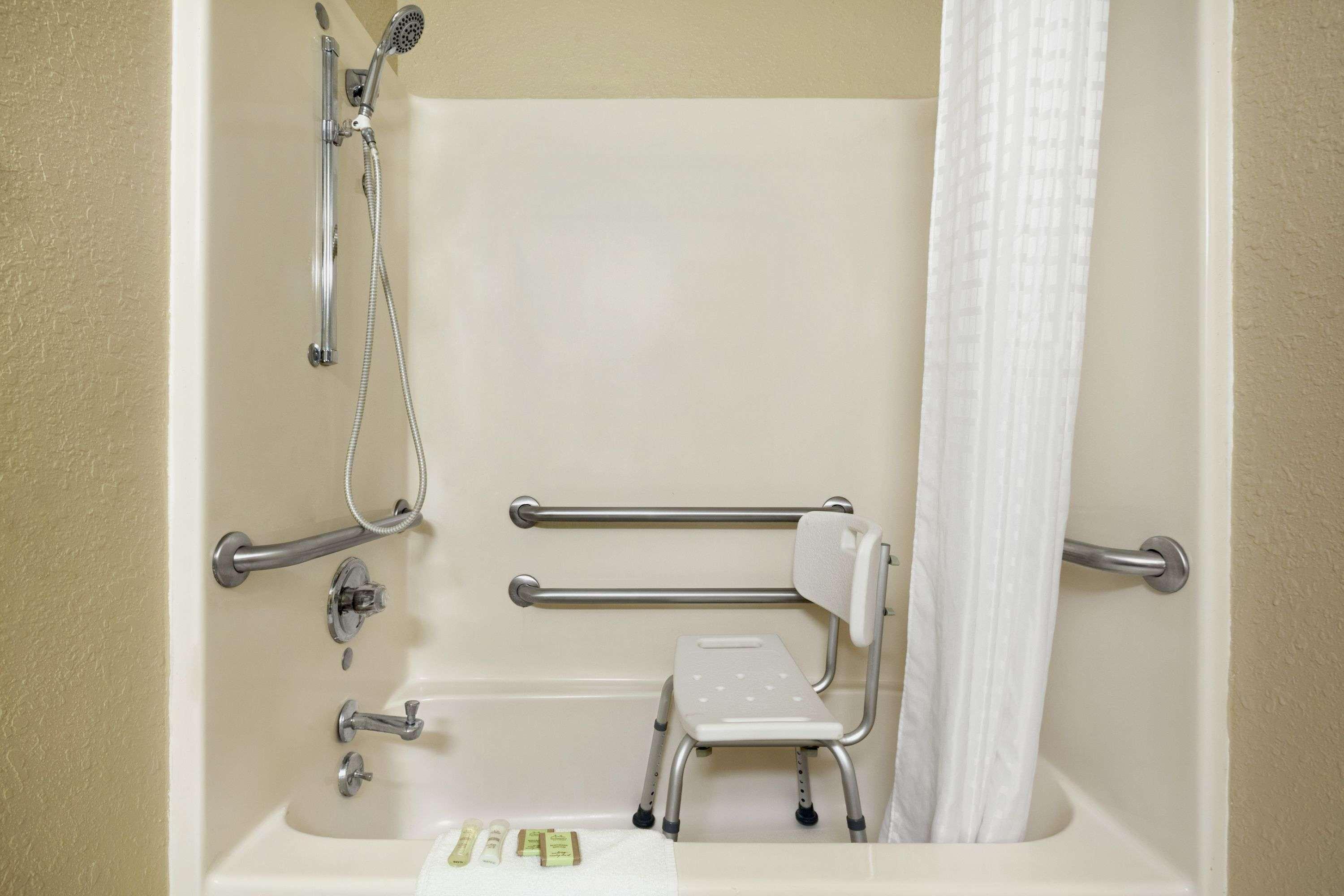 Super 8 By Wyndham Fairview Heights-St. Louis Motel Ngoại thất bức ảnh