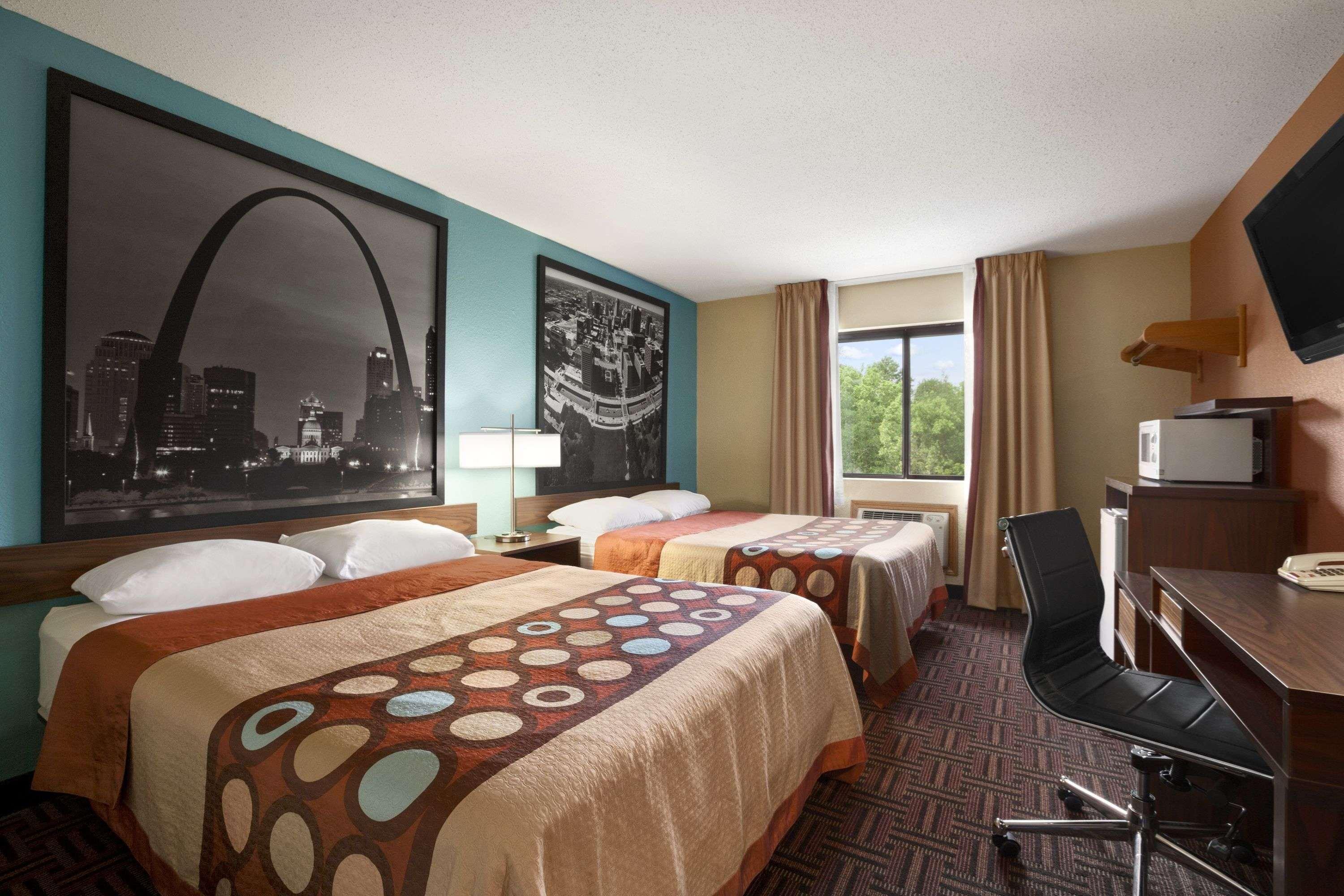 Super 8 By Wyndham Fairview Heights-St. Louis Motel Ngoại thất bức ảnh